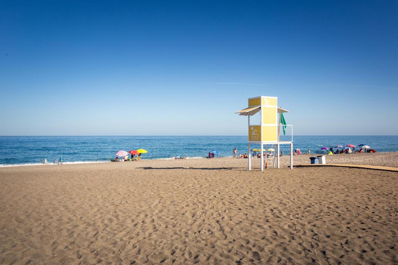 Relax At Premium Beach Flat - Aldea Beach Манільва Екстер'єр фото